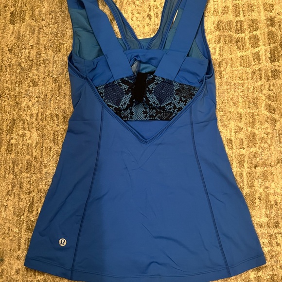 Lululemon Super Sport Tank with Pipe Built in Bra - Picture 6 of 6